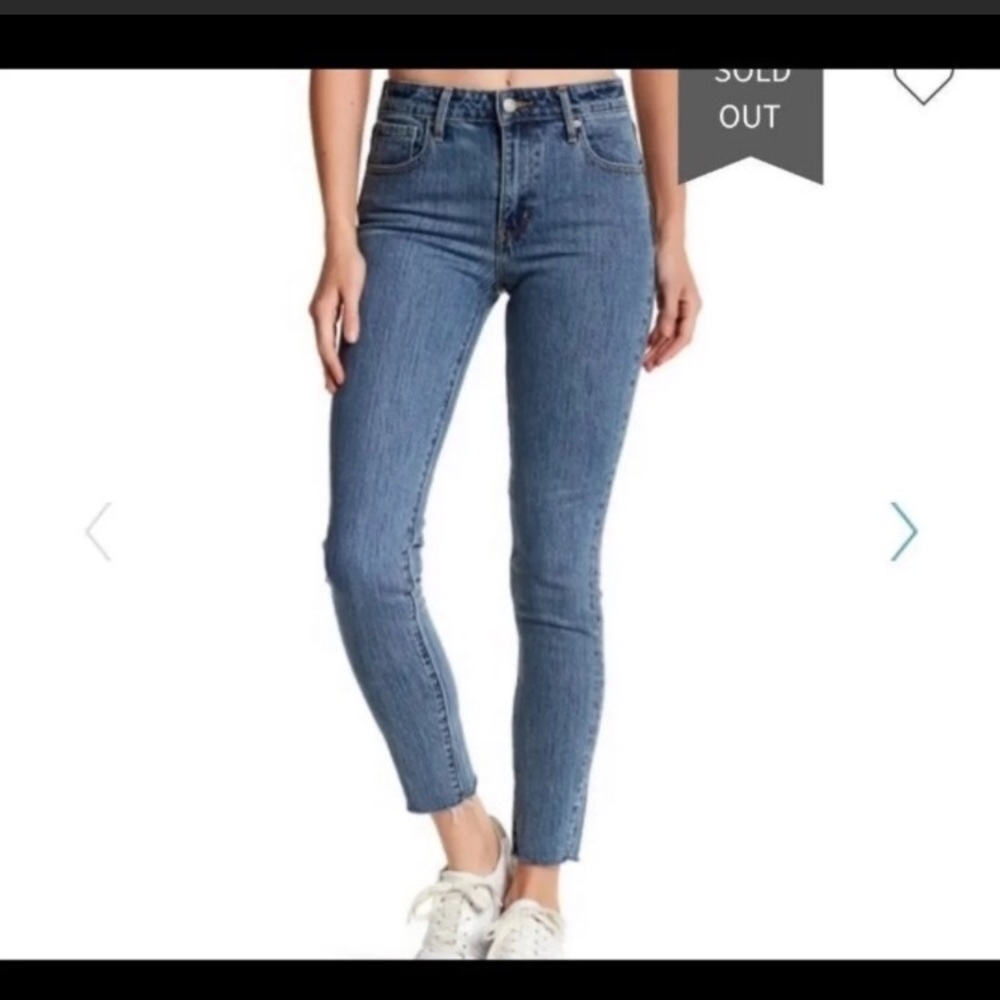 Levi’s 721 High Rise Skinny Jeans